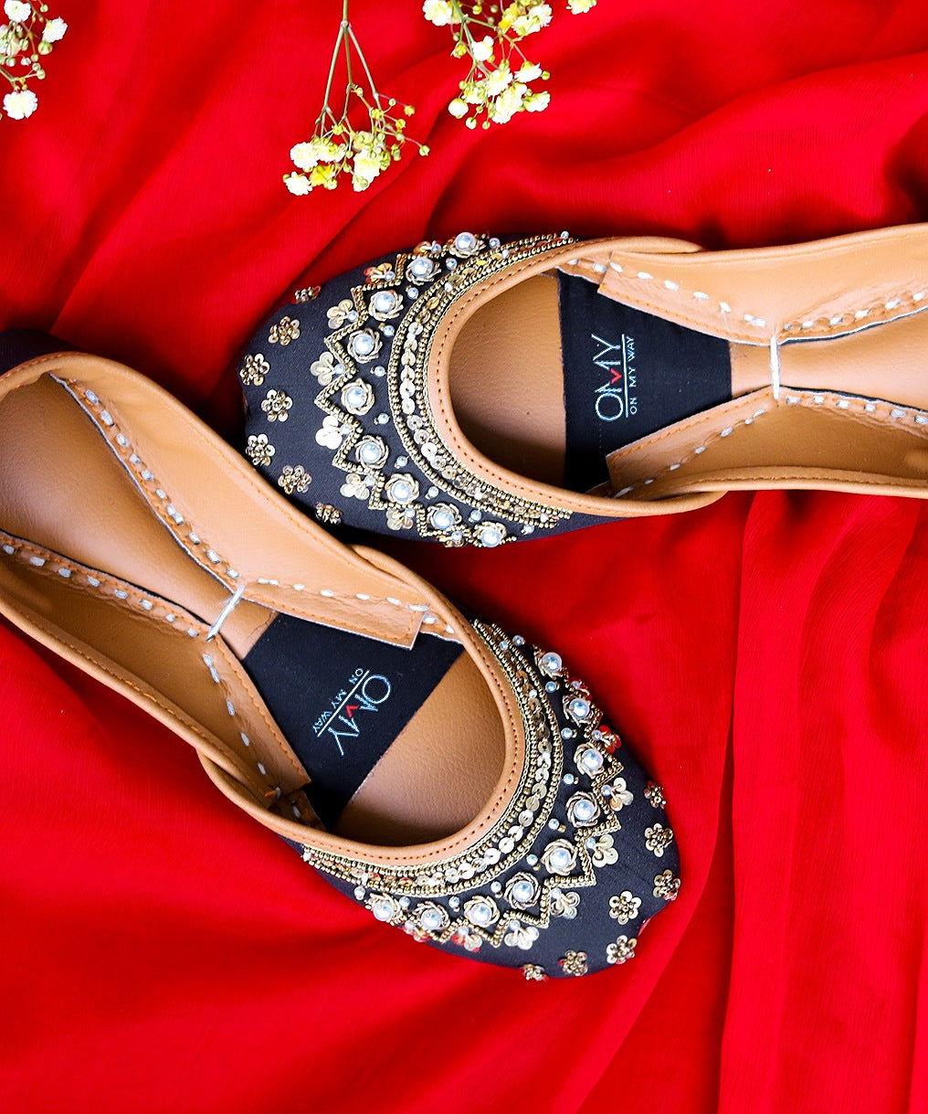 Ragalia black